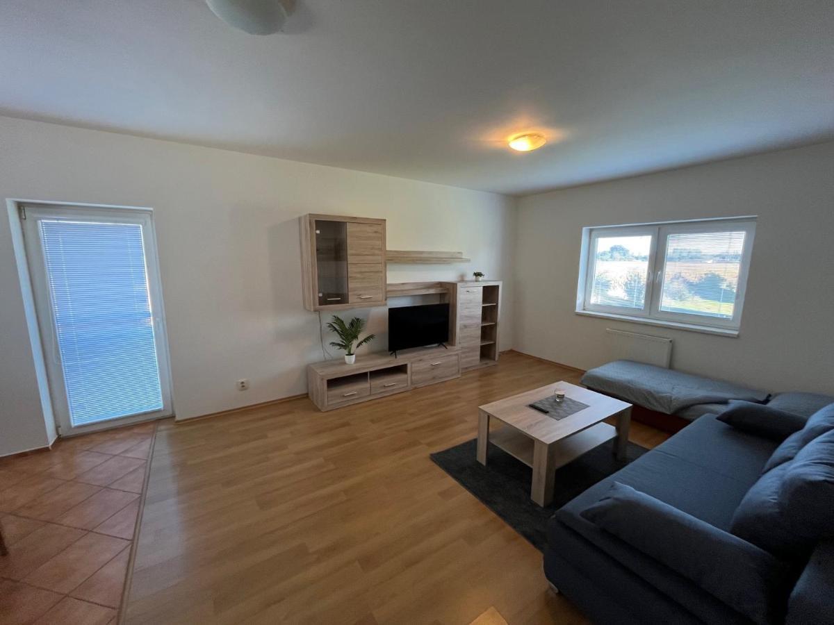 Apartman 92 Biely Kostol Esterno foto