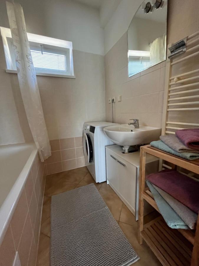 Apartman 92 Biely Kostol Esterno foto